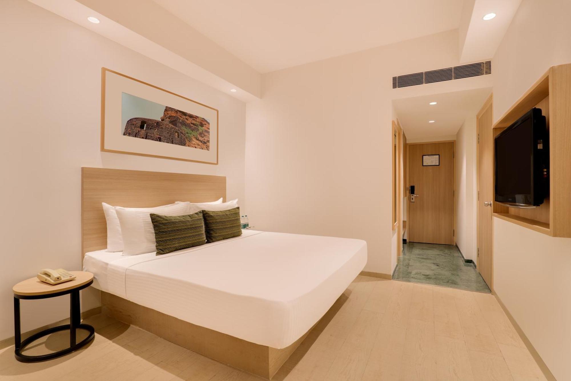 Lemon Tree Hotel Hinjewadi Pune Hindzsevádi Kültér fotó